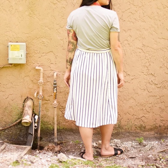 White & Black Striped Skirt - Picture 2 of 3